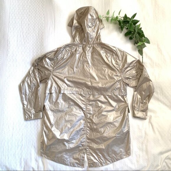 Ladies Under Armor gold rain jacket - Picture 4 of 8